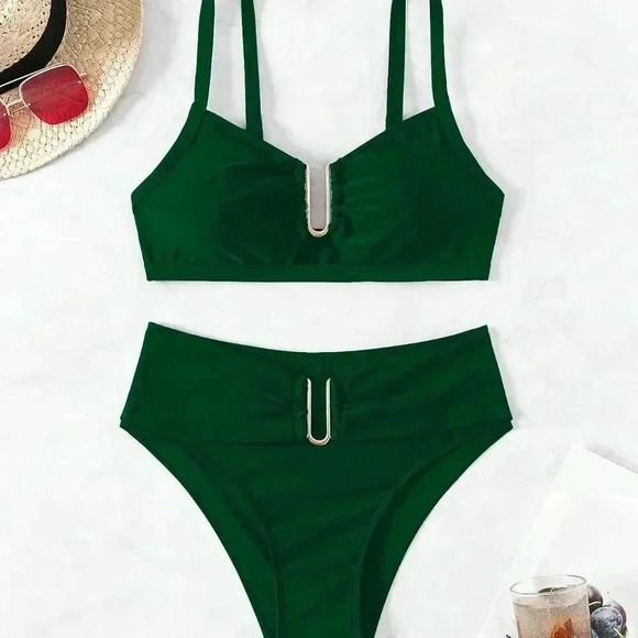 Dark Green Women's U-Shaped Ring Design Sexy Bikini Set - Picture 3 of 8